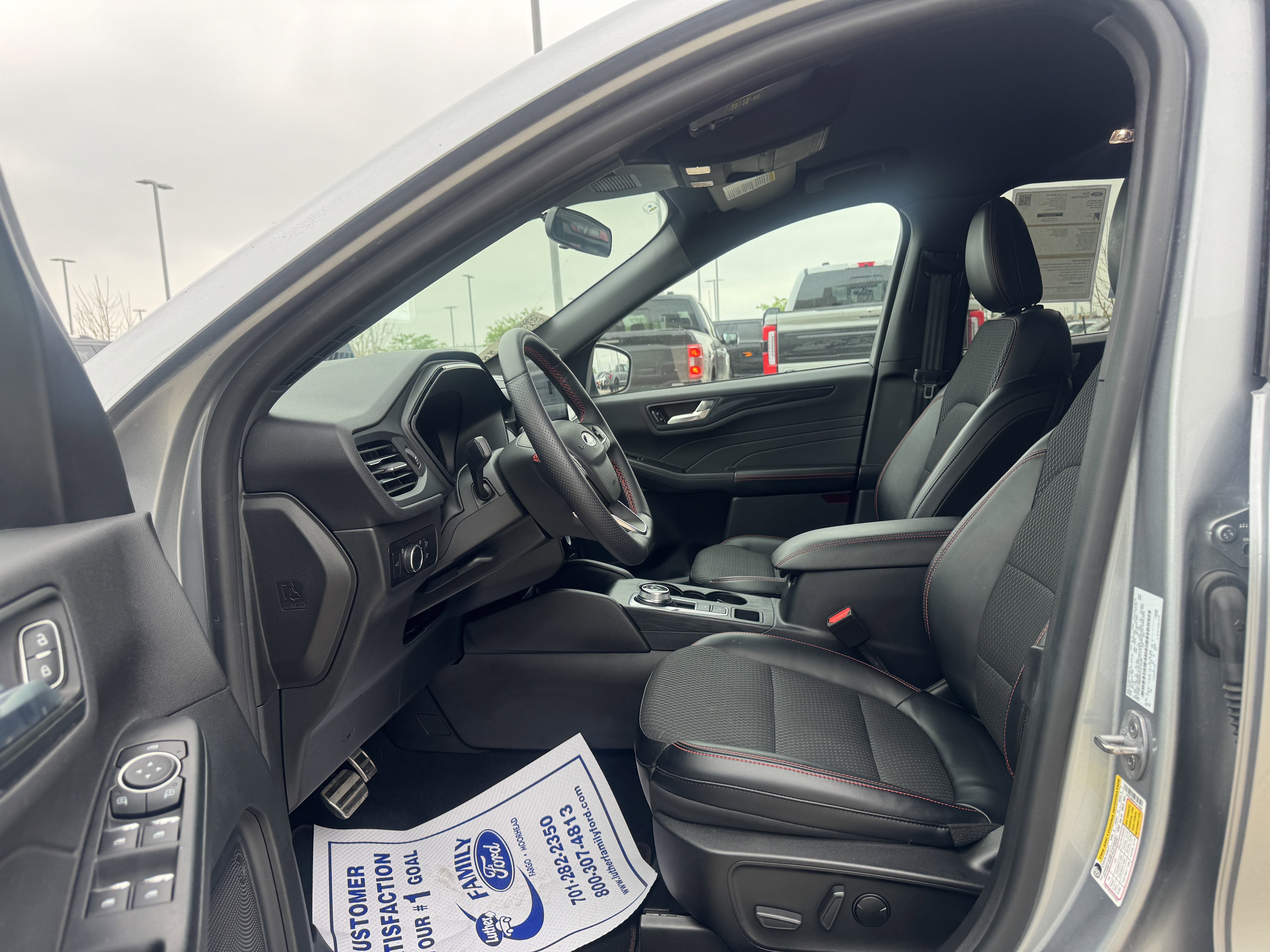 Certified 2023 Ford Escape ST-Line w/ Tech Pack #1 AWD/4WD image 19