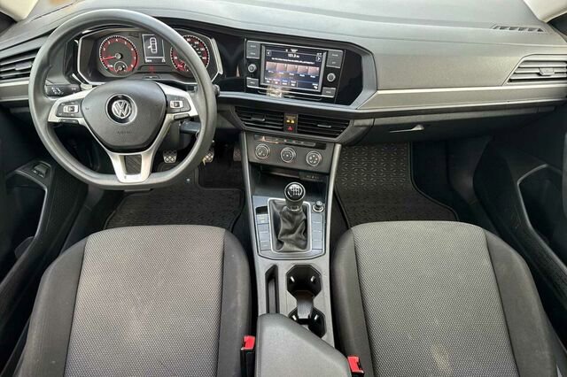 Used 2021 Volkswagen Jetta S w/ Driver Assistance Package image 10