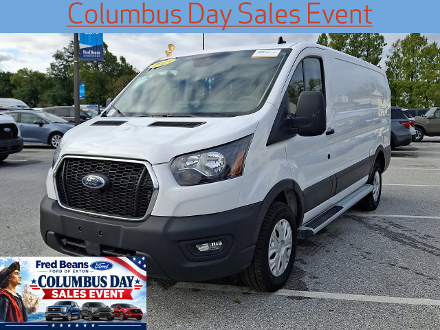 Certified 2025 Ford Transit 250 Low Roof w/ Exterior Upgrade Package RWD image 4