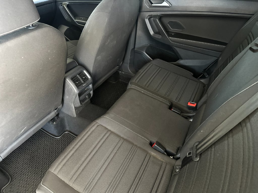 Used 2022 Volkswagen Tiguan S FWD image 11