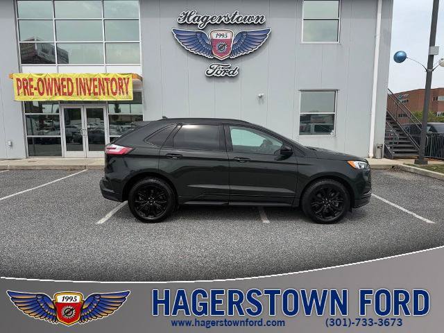 Certified 2022 Ford Edge SE w/ Black Appearance Package AWD/4WD image 1