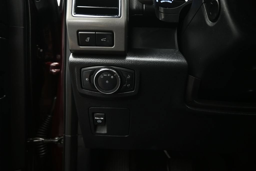 Certified 2020 Ford Expedition Max XLT w/ Equipment Group 202A RWD image 10