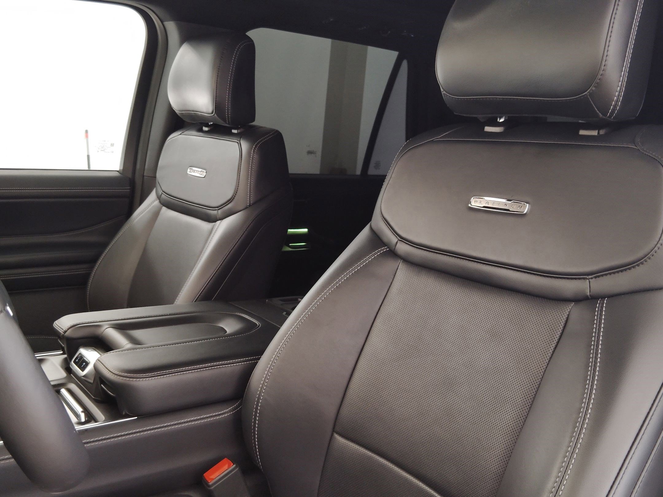 Certified 2025 Ford Expedition Platinum w/ Stealth Performance Package image 24