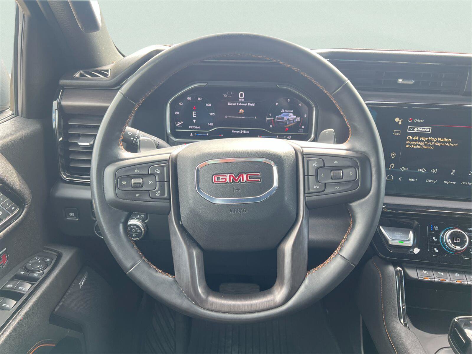 Used 2024 GMC Sierra 1500 AT4 w/ Technology Package AWD/4WD image 43