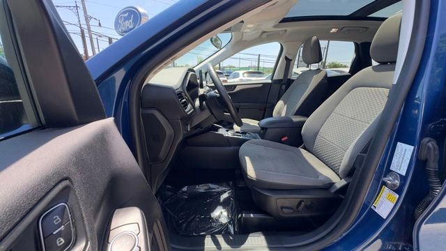 Certified 2022 Ford Escape SE w/ SE Sport Appearance Package AWD/4WD image 13