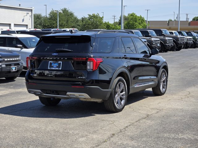 Certified 2025 Ford Explorer Active w/ Active Comfort Package AWD/4WD image 7
