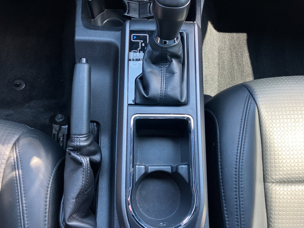 Used 2018 Toyota Tacoma TRD Sport image 24