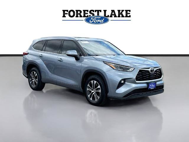 Used 2022 Toyota Highlander XLE