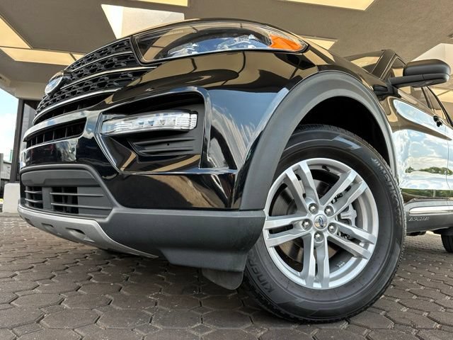 Certified 2023 Ford Explorer XLT w/ Equipment Group 202A AWD/4WD image 31