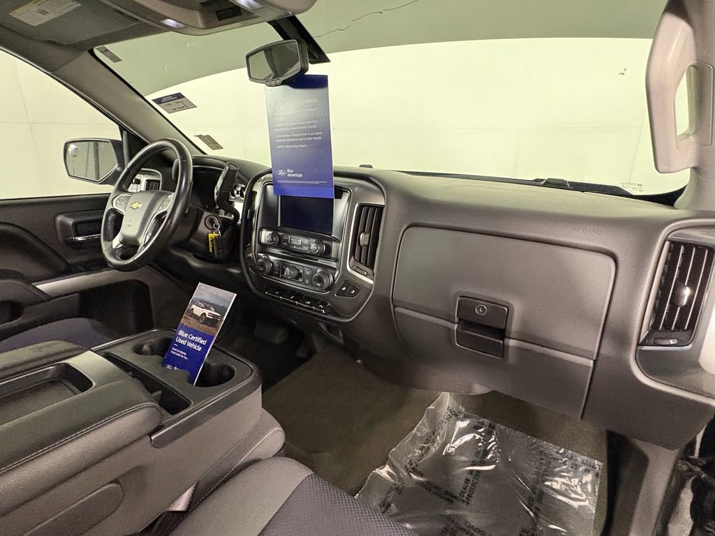 Used 2017 Chevrolet Silverado 1500 LT w/ All Star Edition AWD/4WD image 33