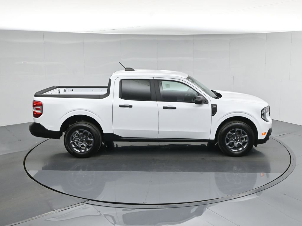Certified 2025 Ford Maverick XLT w/ 4K Tow Package AWD/4WD image 40