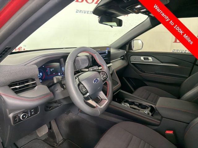 Certified 2025 Ford Explorer ST-Line RWD image 9
