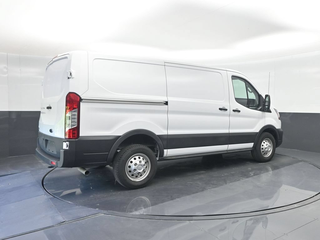 Certified 2025 Ford Transit 150 Low Roof AWD image 15
