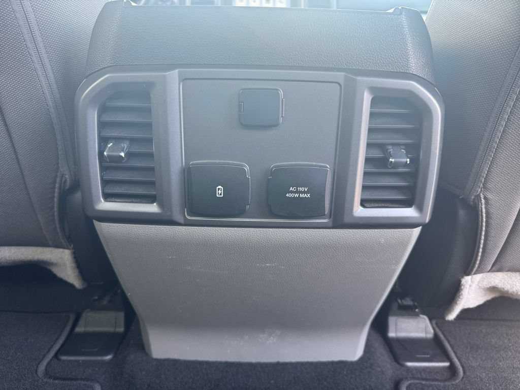 Certified 2019 Ford F250 XLT w/ XLT Premium Package AWD/4WD image 23