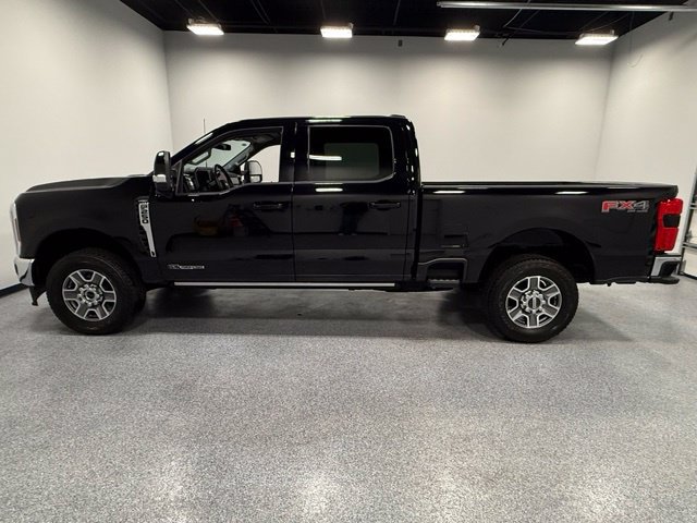 Certified 2025 Ford F250 Lariat w/ Lariat Ultimate Package AWD/4WD image 9