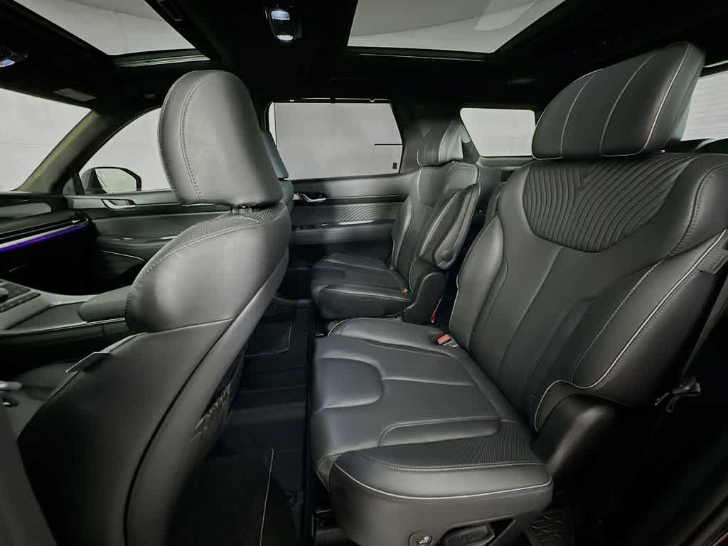 Used 2023 Hyundai Palisade Calligraphy FWD image 13