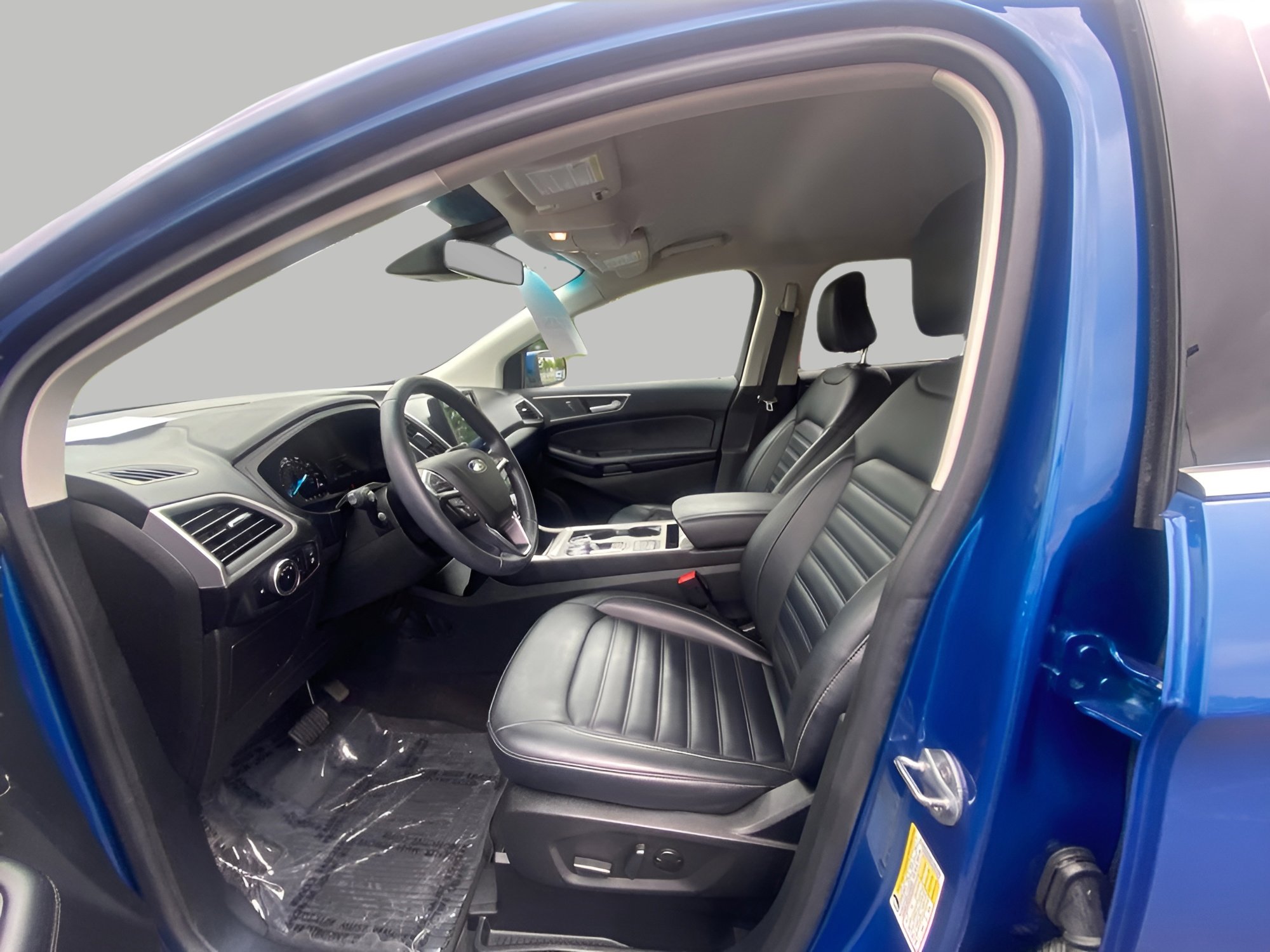 Certified 2023 Ford Edge SEL w/ Convenience Package AWD/4WD image 6