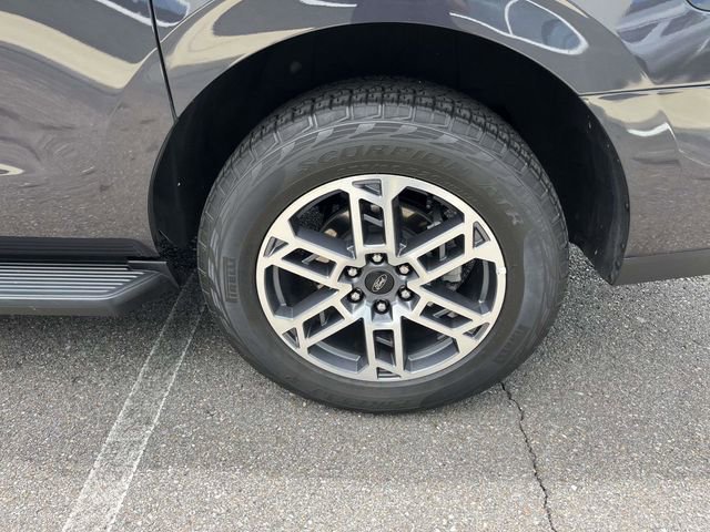 Certified 2025 Ford Expedition Max Active AWD/4WD image 6