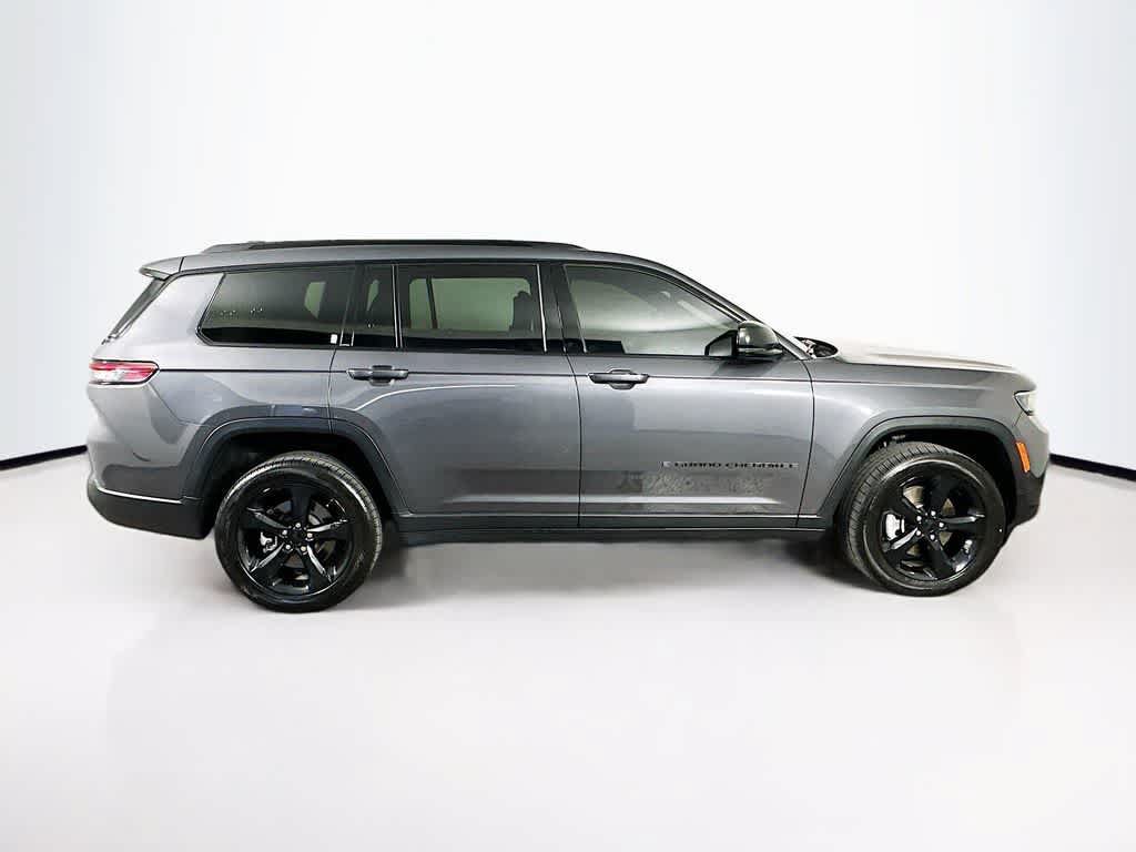 Used 2024 Jeep Grand Cherokee L Altitude RWD image 25