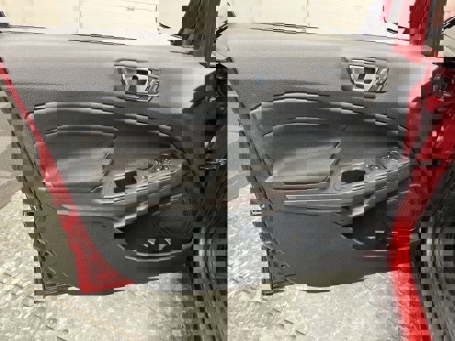 Certified 2019 Ford EcoSport SE w/ SE Convenience Package image 9