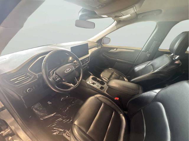 Certified 2024 Ford Escape Platinum AWD/4WD image 19
