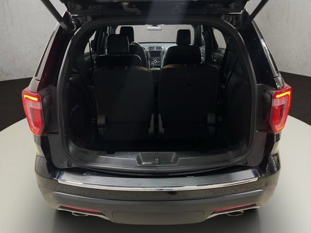 Certified 2018 Ford Explorer Limited w/ Equipment Group 301A AWD/4WD image 23