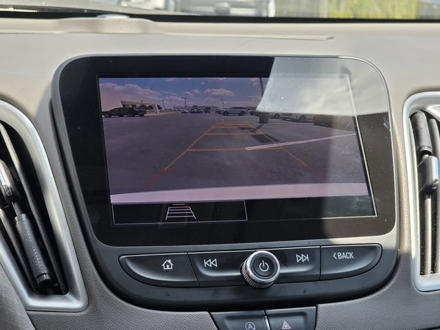 Used 2023 Chevrolet Malibu LS FWD image 9