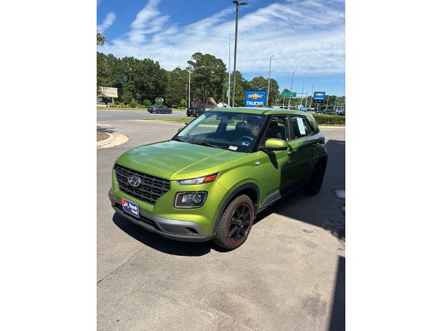 Used 2020 Hyundai Venue SE FWD image 1