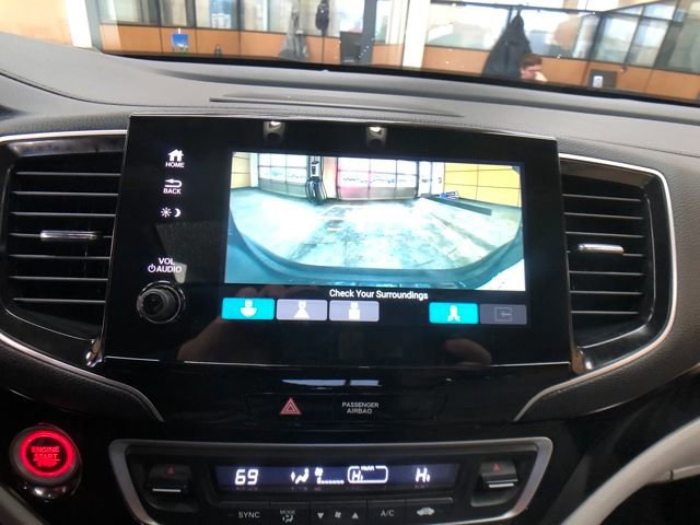 Used 2019 Honda Pilot Elite image 16