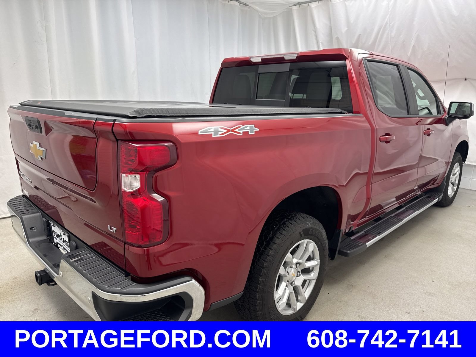 Used 2023 Chevrolet Silverado 1500 LT w/ Max Trailering Package AWD/4WD image 3