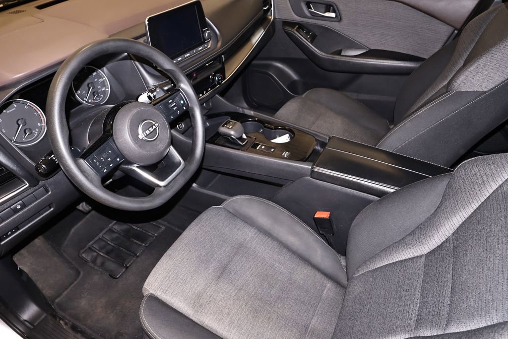 Used 2022 Nissan Rogue SV FWD image 32