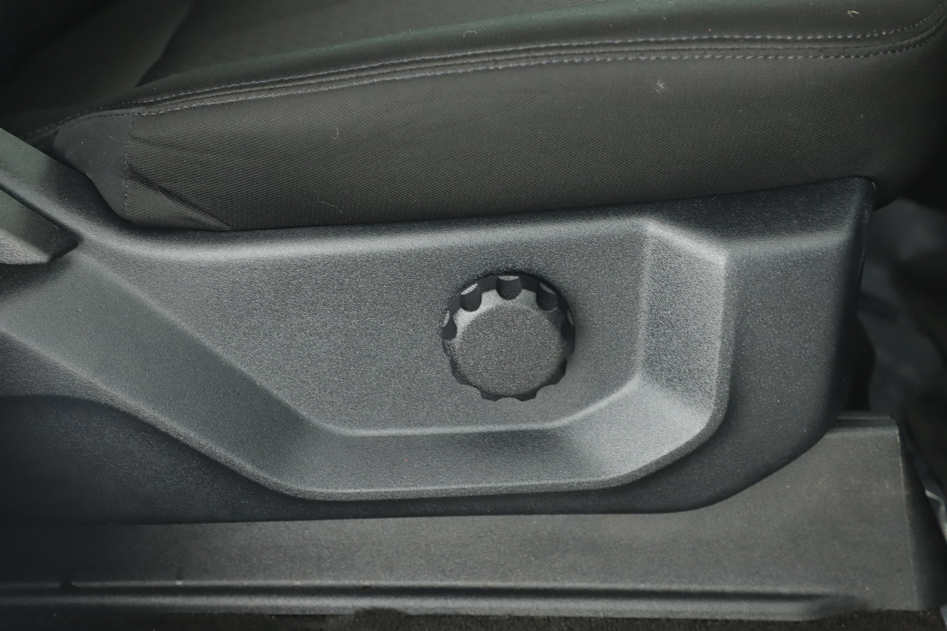 Certified 2020 Ford Expedition XLT image 10