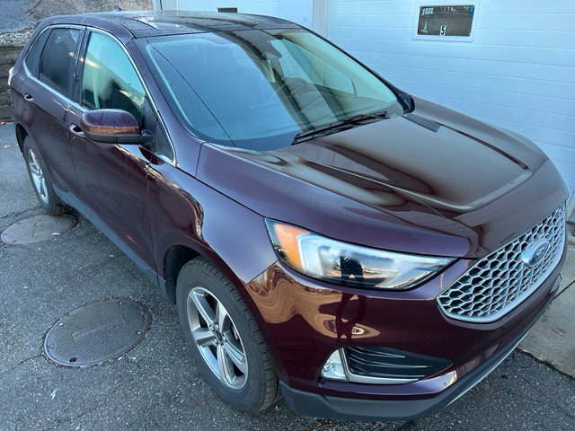 Certified 2024 Ford Edge SEL w/ Convenience Package AWD/4WD image 7