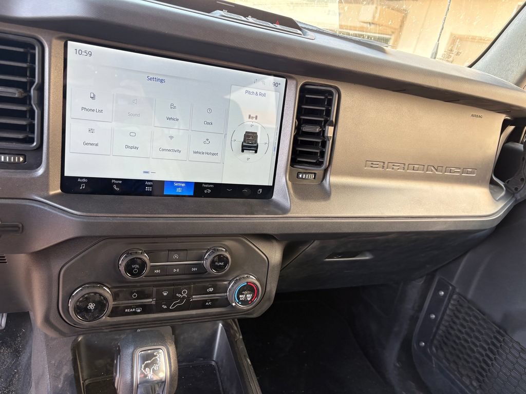 Certified 2025 Ford Bronco 2-Door AWD/4WD image 23