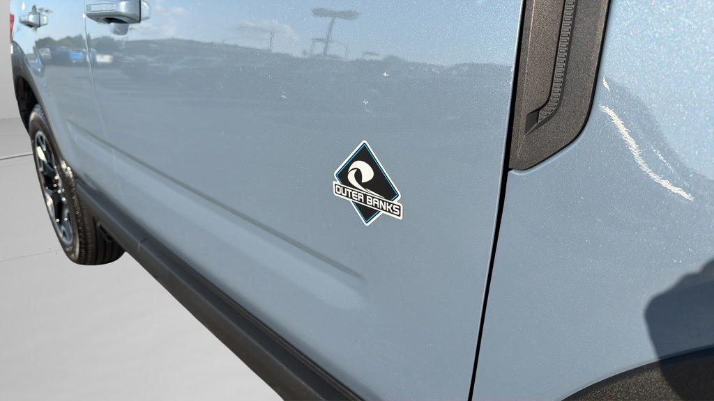 Certified 2025 Ford Bronco Sport Outer Banks w/ Outer Banks Tech Package+ AWD/4WD image 34