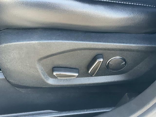 Certified 2017 Ford Edge Titanium w/ Technology Package image 21