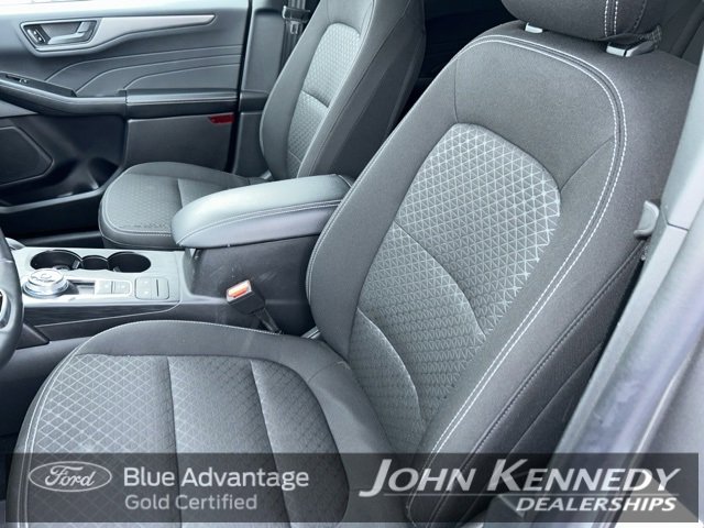 Certified 2025 Ford Escape Active w/ Cold Weather Package image 15