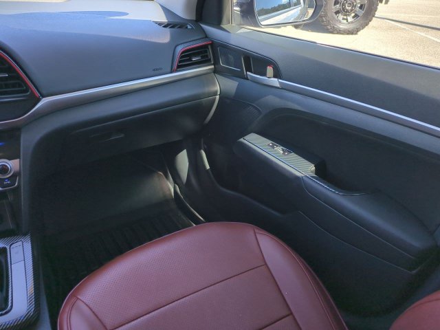 Used 2020 Hyundai Elantra Value Edition w/ Winter Weather Package FWD image 16