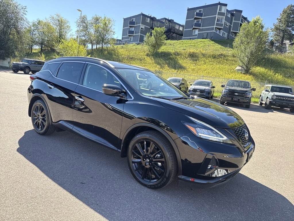 Used 2023 Nissan Murano SV w/ SV Midnight Edition Package image 7