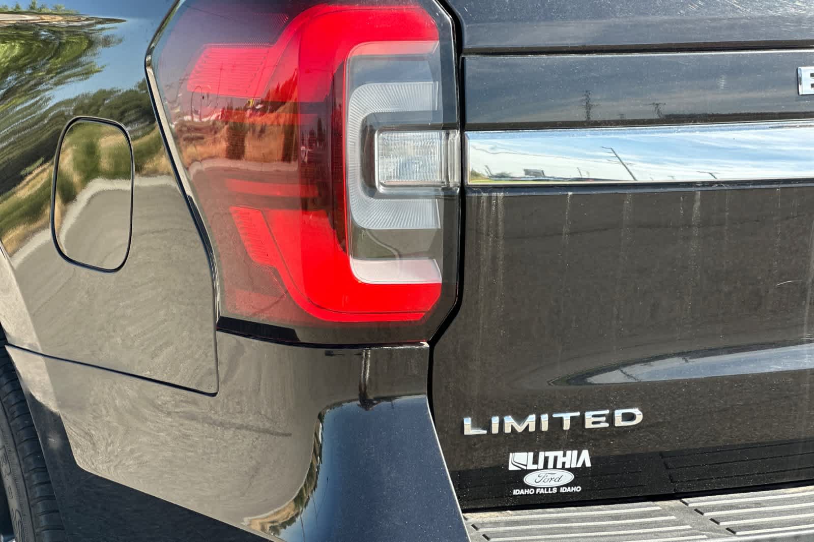 Certified 2024 Ford Expedition Limited AWD/4WD image 29