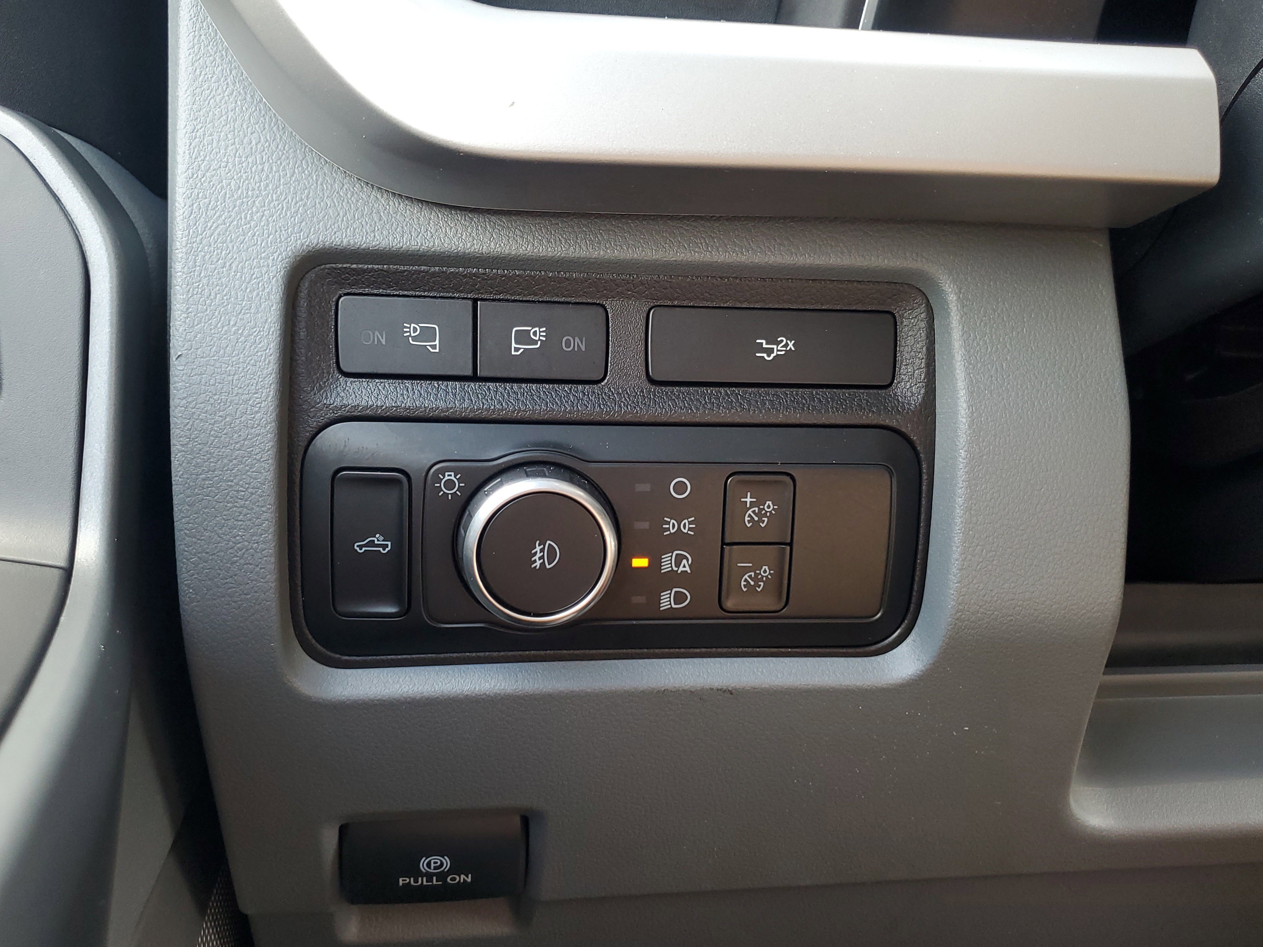 Certified 2024 Ford F250 XLT w/ XLT Premium Package image 27