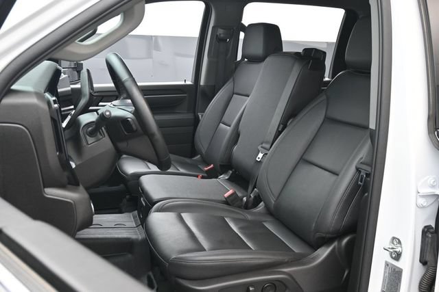 Used 2025 GMC Sierra 2500 SLT AWD/4WD image 10