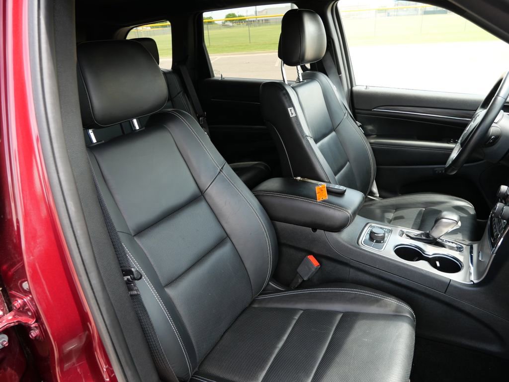 Used 2021 Jeep Grand Cherokee Limited w/ Quick Order Package 28K 80th AWD/4WD image 22