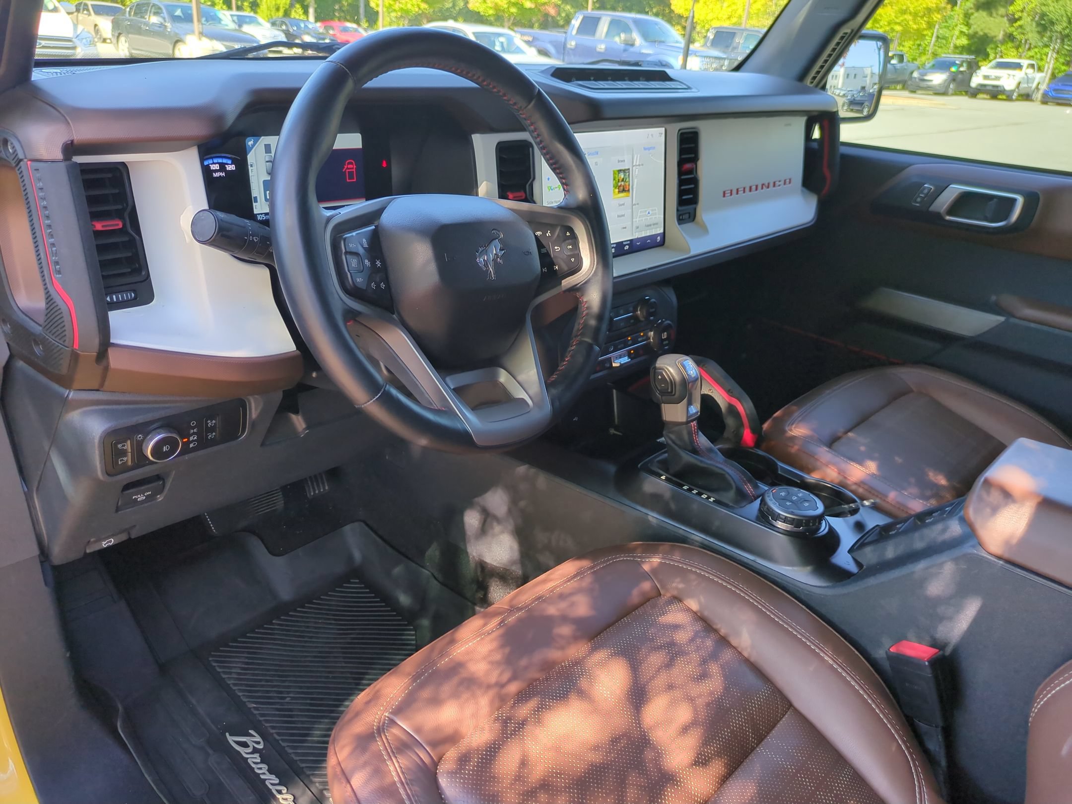 Certified 2023 Ford Bronco Heritage Edition AWD/4WD image 13