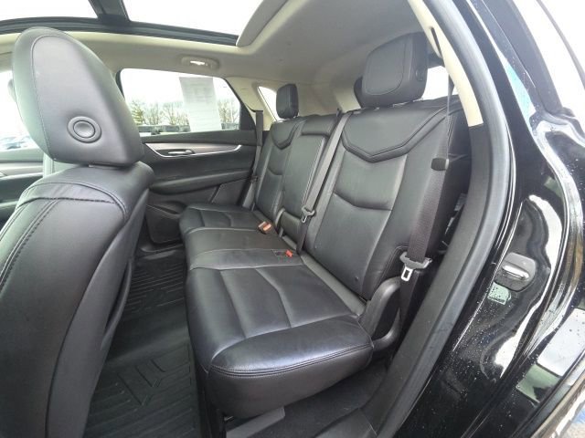 Used 2017 Cadillac XT5 Luxury w/ Driver Awareness Package image 19