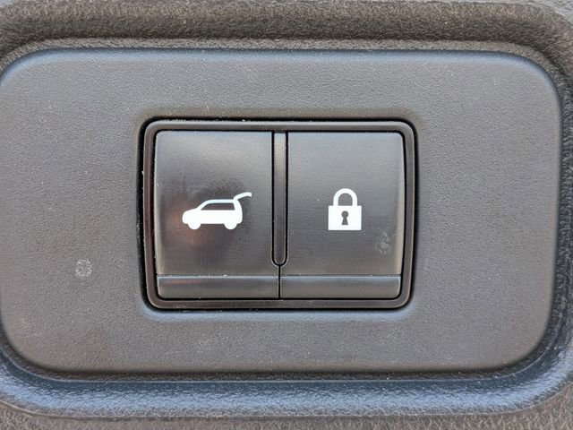 Used 2024 Nissan Pathfinder Platinum AWD/4WD image 21