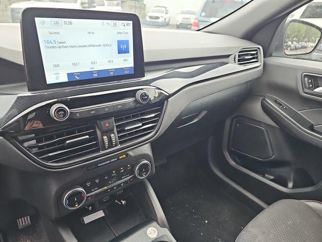 Certified 2025 Ford Escape ST-Line Select AWD/4WD image 22