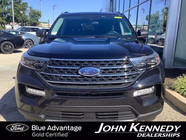 Certified 2023 Ford Explorer XLT w/ Equipment Group 202A AWD/4WD image 8
