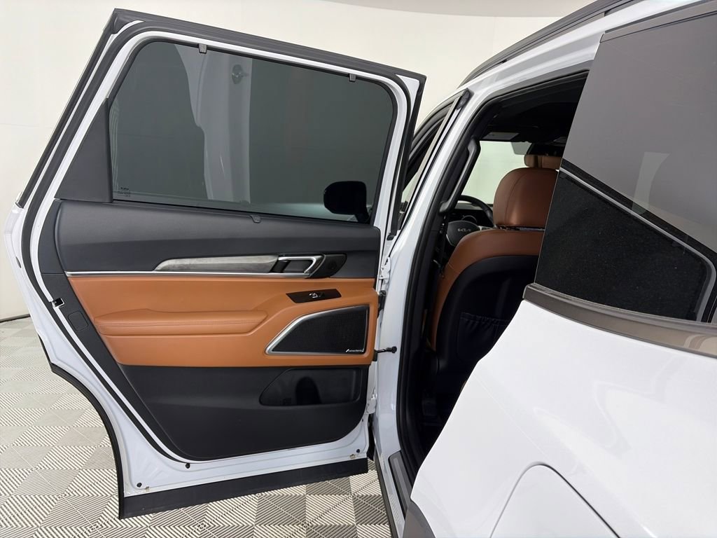 Used 2025 Kia Telluride SX X-Line AWD/4WD image 11