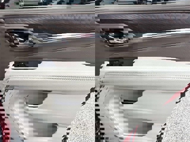 Used 2021 GMC Yukon Denali w/ Denali Premium Package image 21